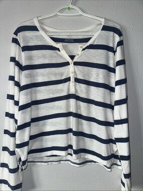 aerie Navy and White Striped Henley Long-Sleeve Top sz L EUC